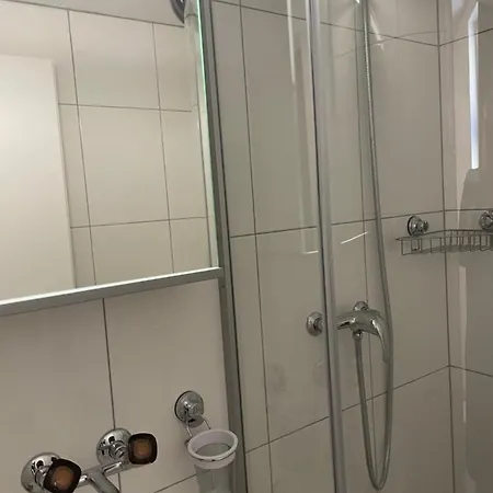 Haus Zur Eiche Private 1 Zimmerstudios Apartman *