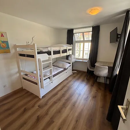 Lägenhet Haus Zur Eiche Private 1 Zimmerstudios Chur