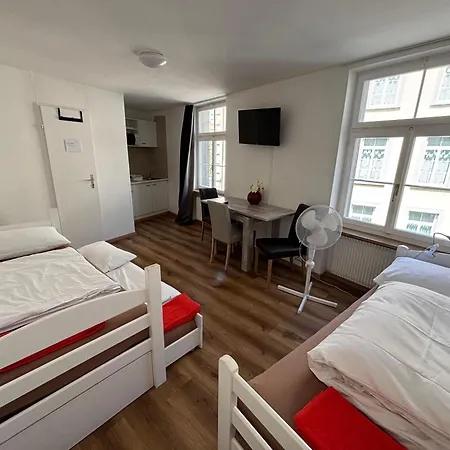 Haus Zur Eiche Private 1 Zimmerstudios 아파트 *