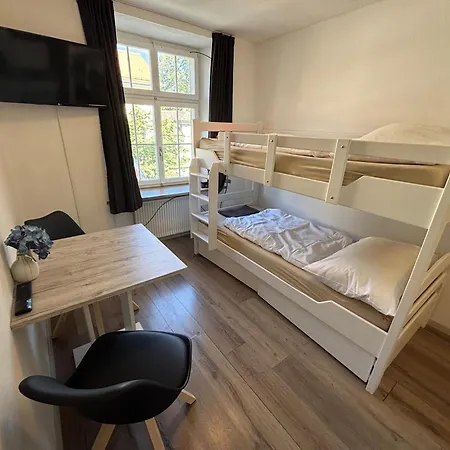 Haus Zur Eiche Private 1 Zimmerstudios 아파트 쿠어