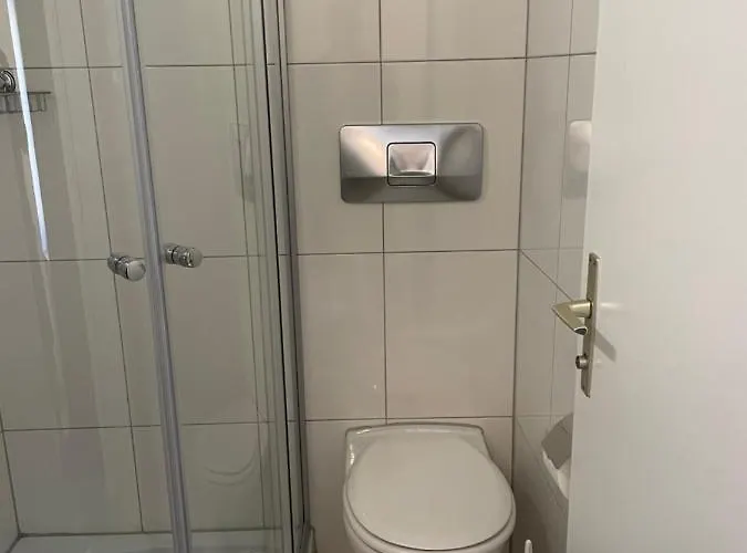 Apartament Haus Zur Eiche Private 1 Zimmerstudios Chur