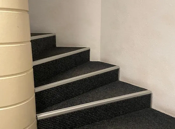 Haus Zur Eiche Private 1 Zimmerstudios Chur