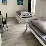 Haus Zur Eiche Private 1 Zimmerstudios Chur